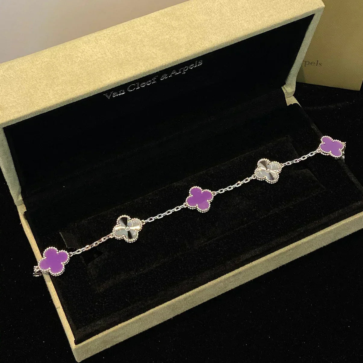 [Glimmer] CLOVER 5 MOTIF VIOLET BRACELET COLLECTION