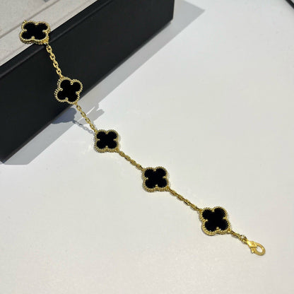 [Glimmer] CLOVER 5 MOTIF ONYXS BRACELET COLLECTION