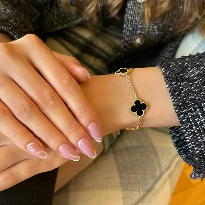 [Glimmer] CLOVER 5 MOTIF ONYXS BRACELET COLLECTION
