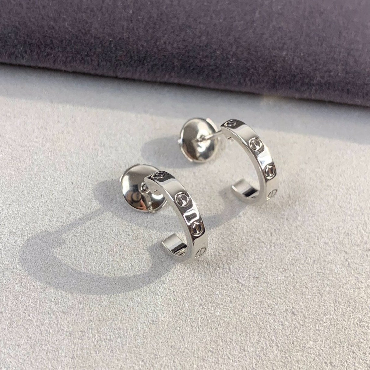 [Glimmer]LOVE EARRINGS 2.65MM SILVER