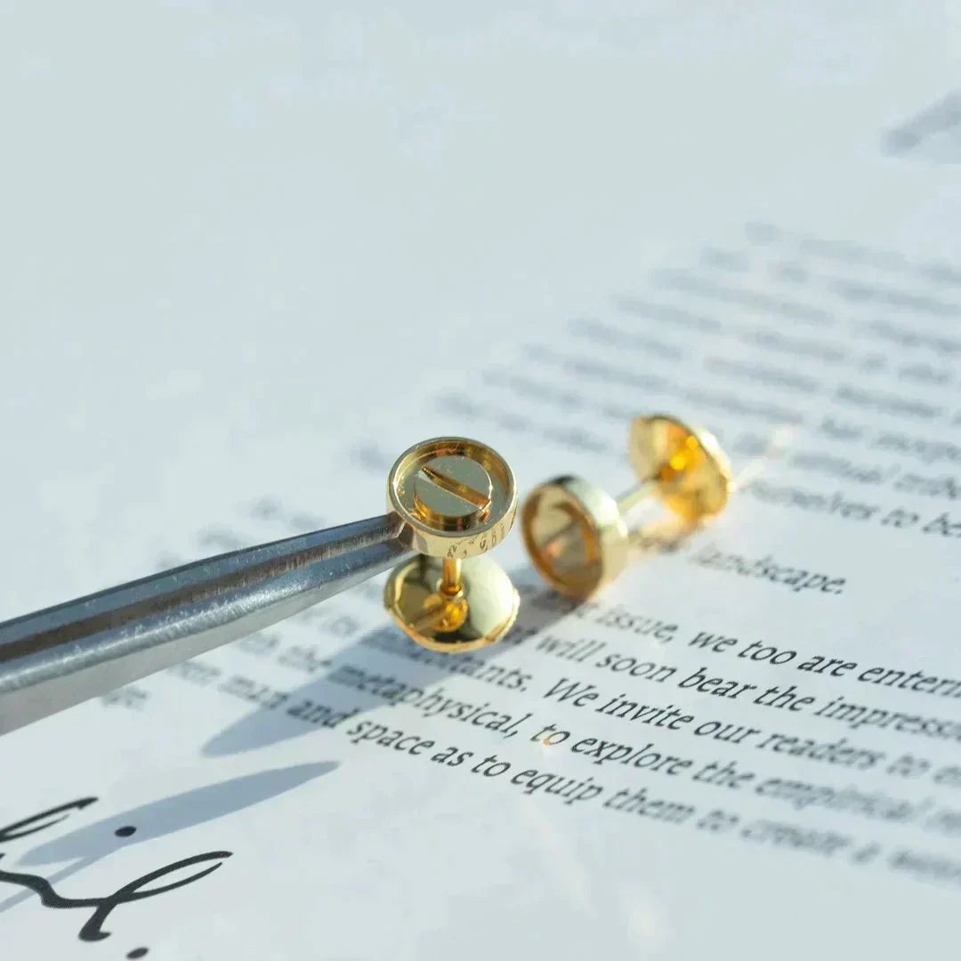 [Glimmer]LOVE EARRINGS GOLD 10MM