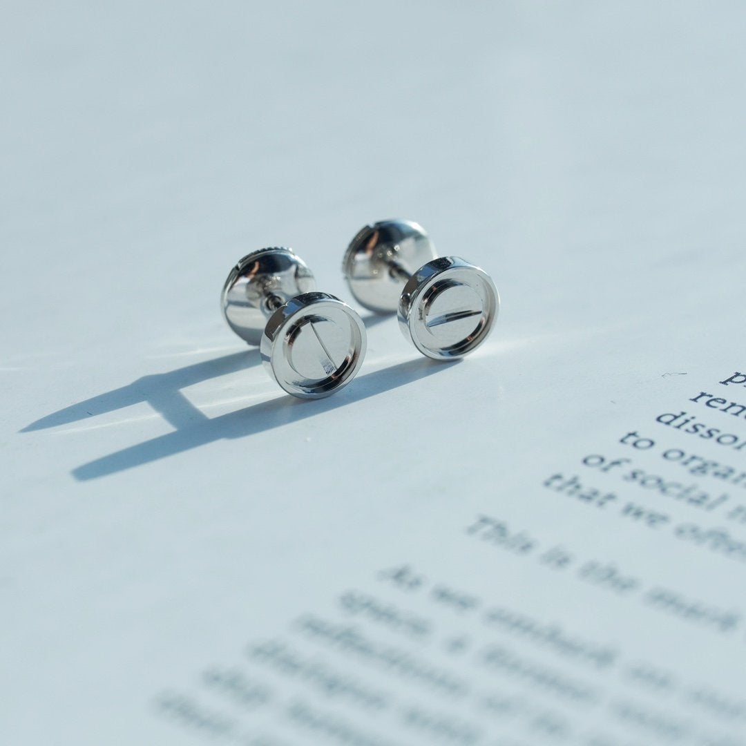 [Glimmer]LOVE EARRINGS SILVER 10MM