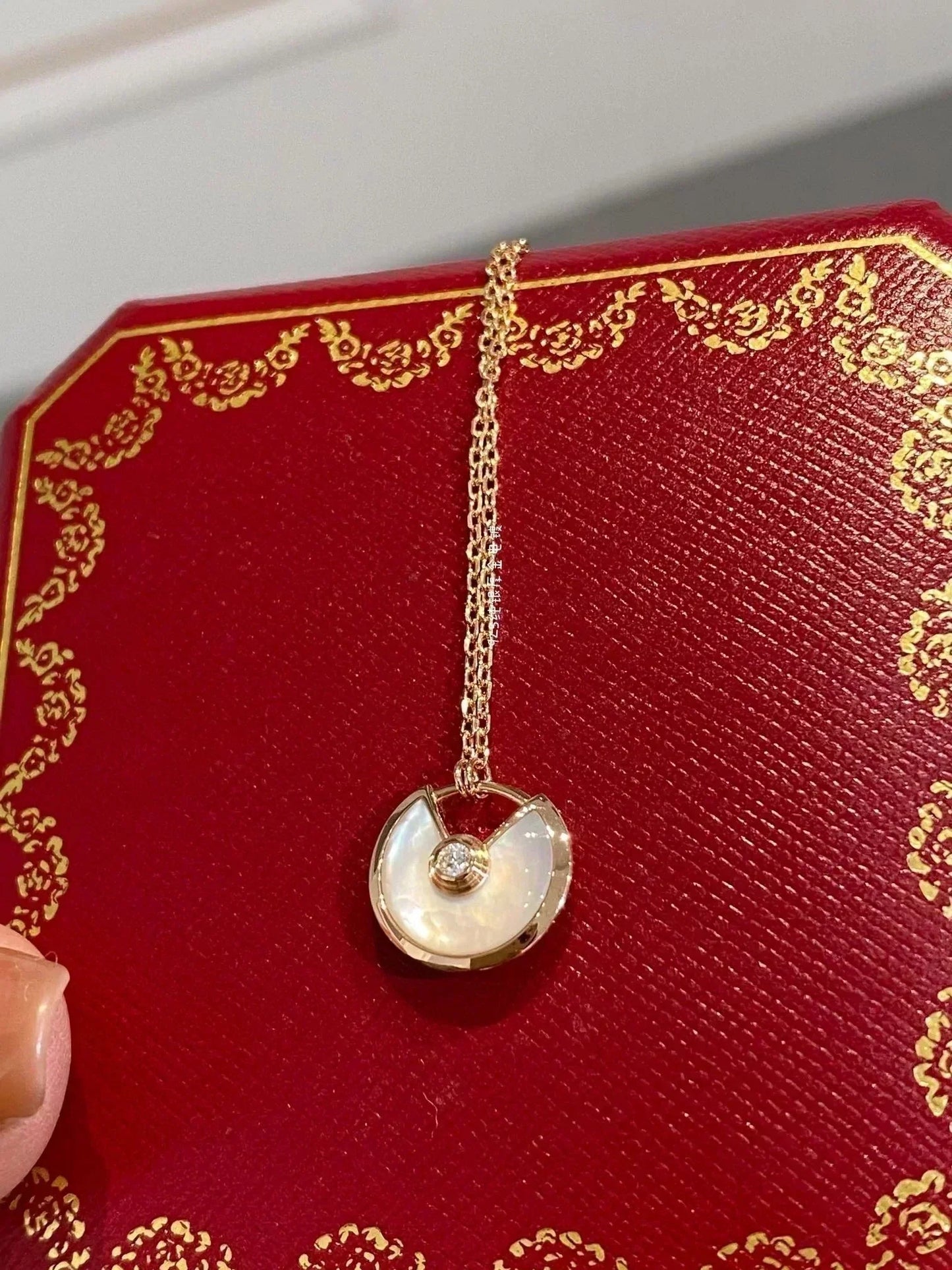 [Glimmer]AMULETTE Glimmer GOLD MOP NECKLACE