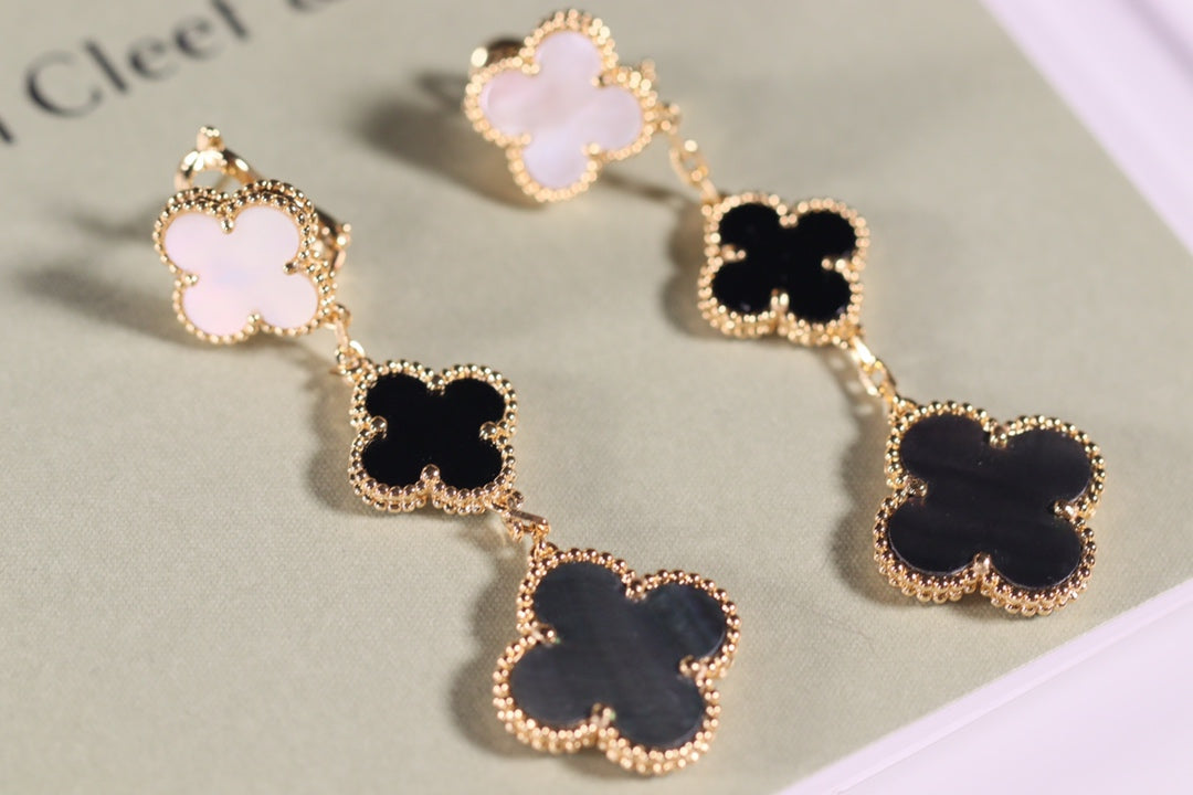 [Glimmer]CLOVER EARRINGS GOLD ONYX MOP 3 MOTIF