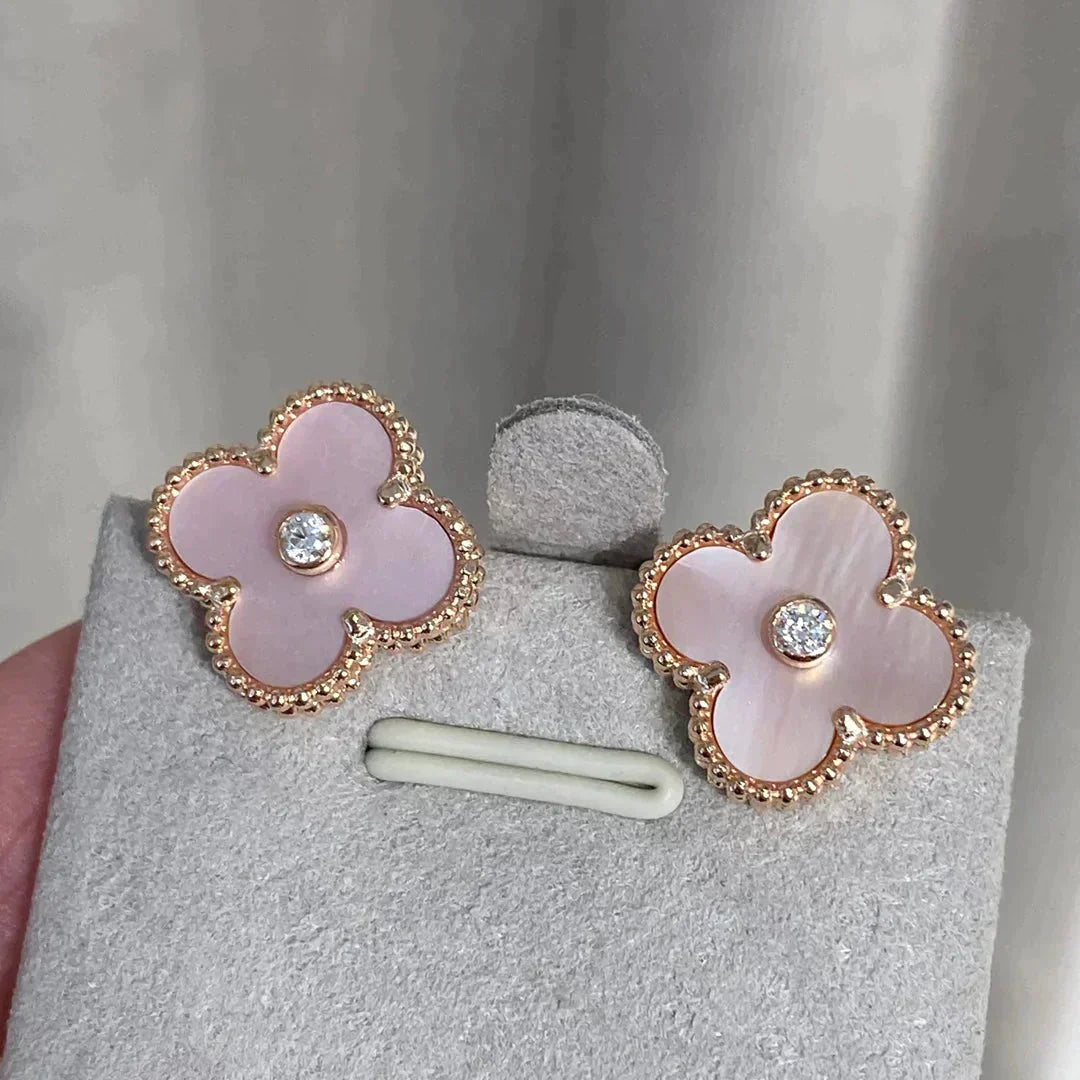 [Glimmer]CLOVER MEDIUM 1 MOTIFS  PINK MOP DIAMOND EARRINGS