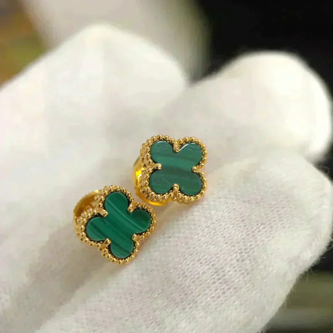 [グリマー] クローバー ミニ 9.5MM マラカイト ピアス