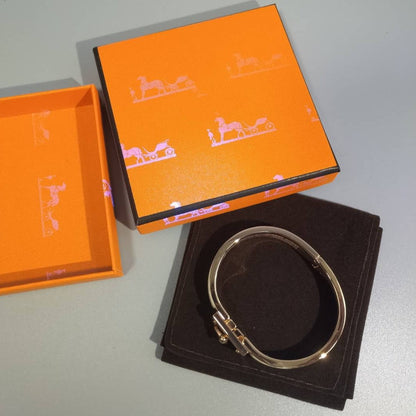 [Glimmer]H GREY BRACELET