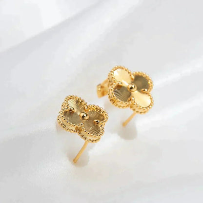 [Glimmer]CLOVER MEDIUM 1 MOTIFS LASER EARRINGS