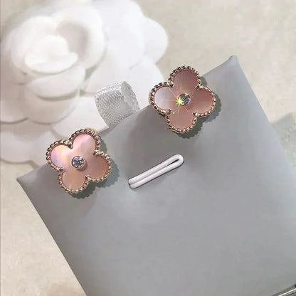 [Glimmer]CLOVER MEDIUM 1 MOTIFS  PINK MOP DIAMOND EARRINGS