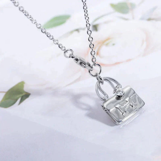 [Glimmer]AMULETTE PEDANT SILVER NECKLACE