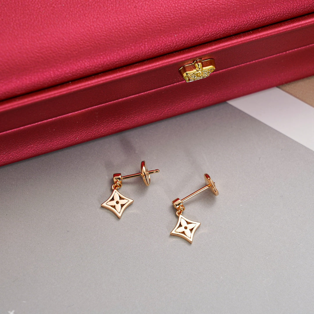 [グリマー]STAR EARRINGS GOLD