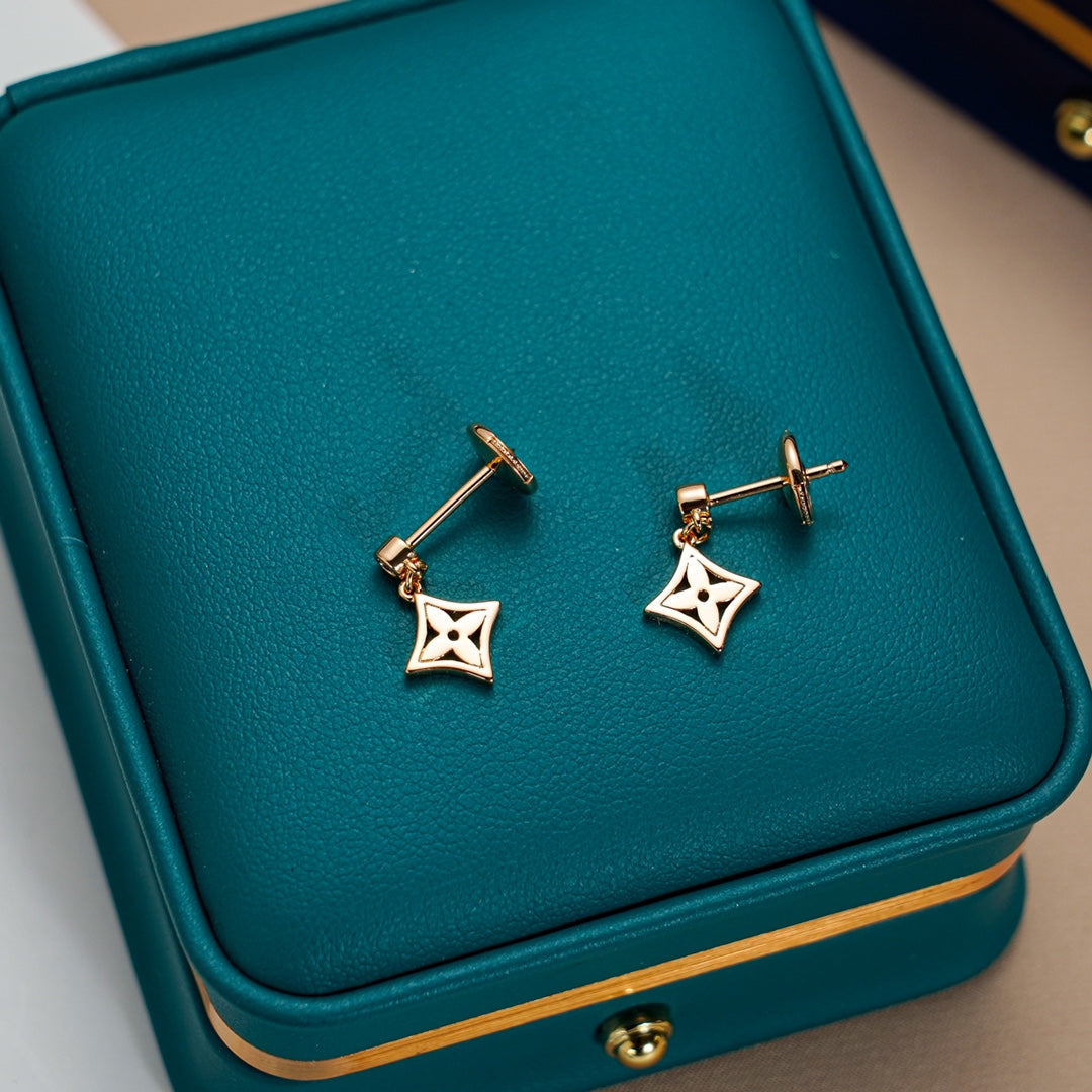 [グリマー]STAR EARRINGS GOLD