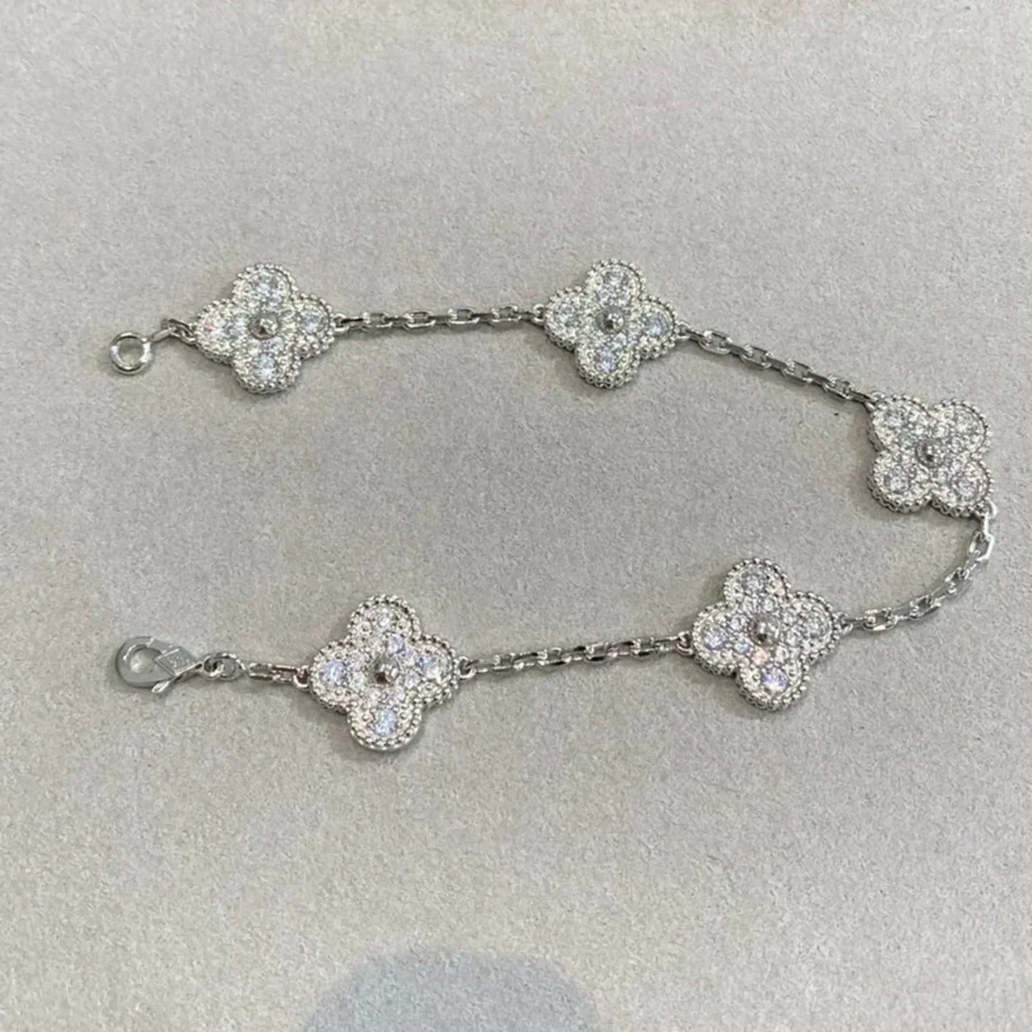 [Glimmer] CLOVER 5 MOTIF FULL DIAMOND BRACELET COLLECTION