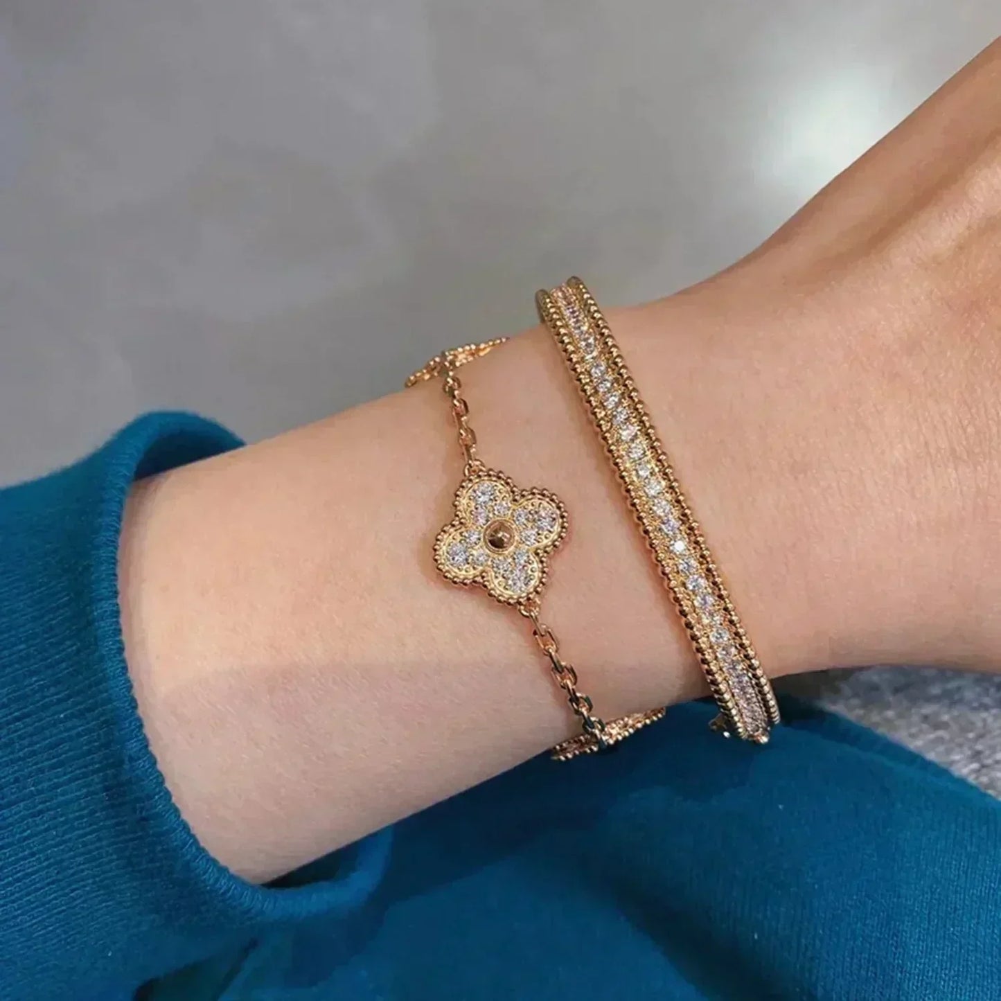 [Glimmer] CLOVER 5 MOTIF FULL DIAMOND BRACELET COLLECTION