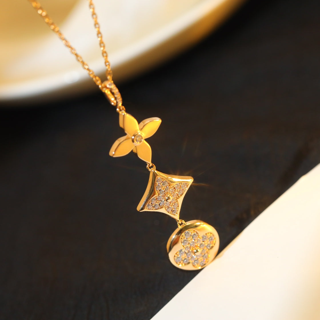 [Glimmer]STAR AND SUN DIAMOND PINK GOLD NECKLACE