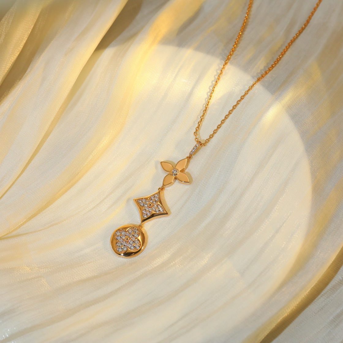 [Glimmer]STAR AND SUN DIAMOND PINK GOLD NECKLACE