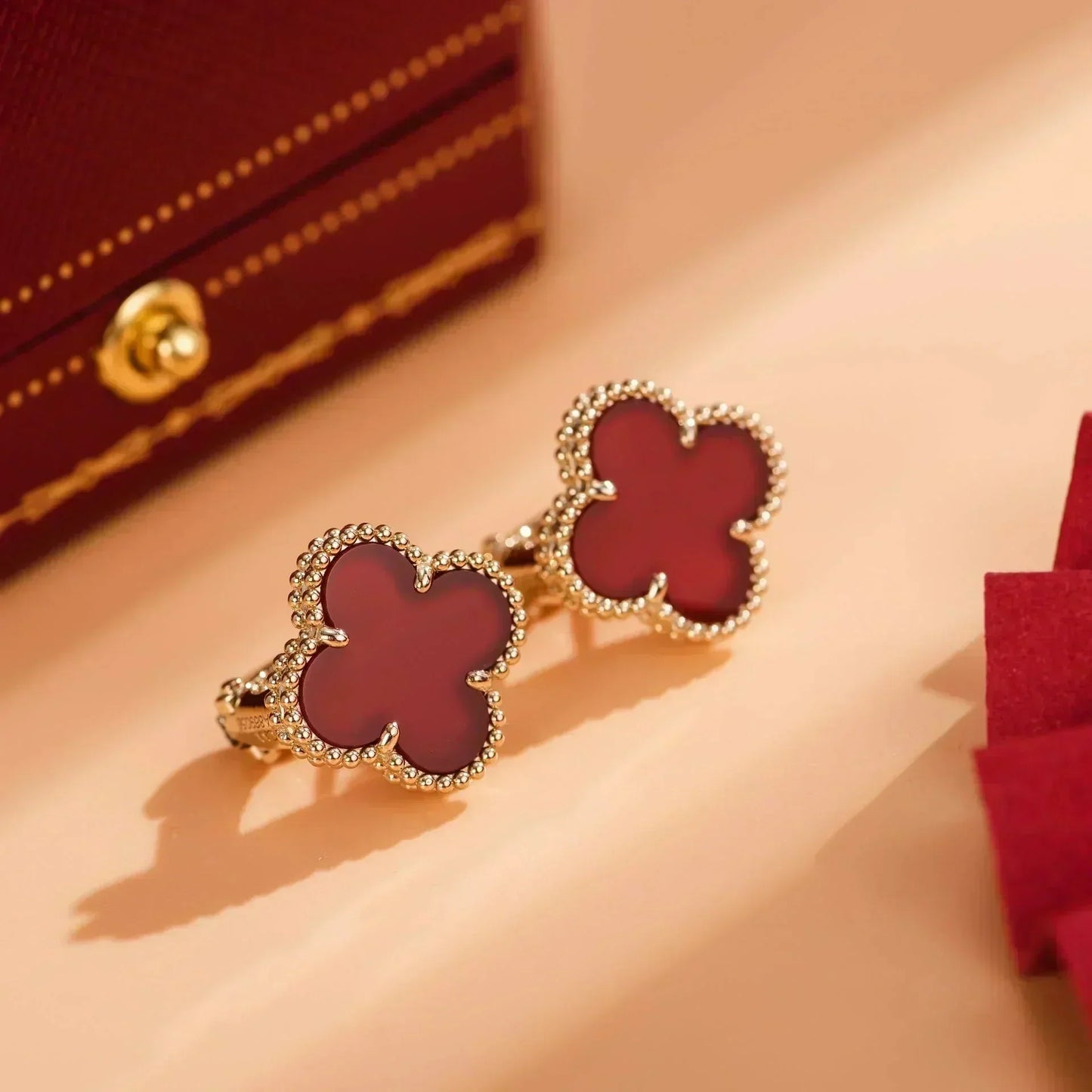 [Glimmer]CLOVER MEDIUM 1 MOTIFS CARNELIAN  EARRINGS