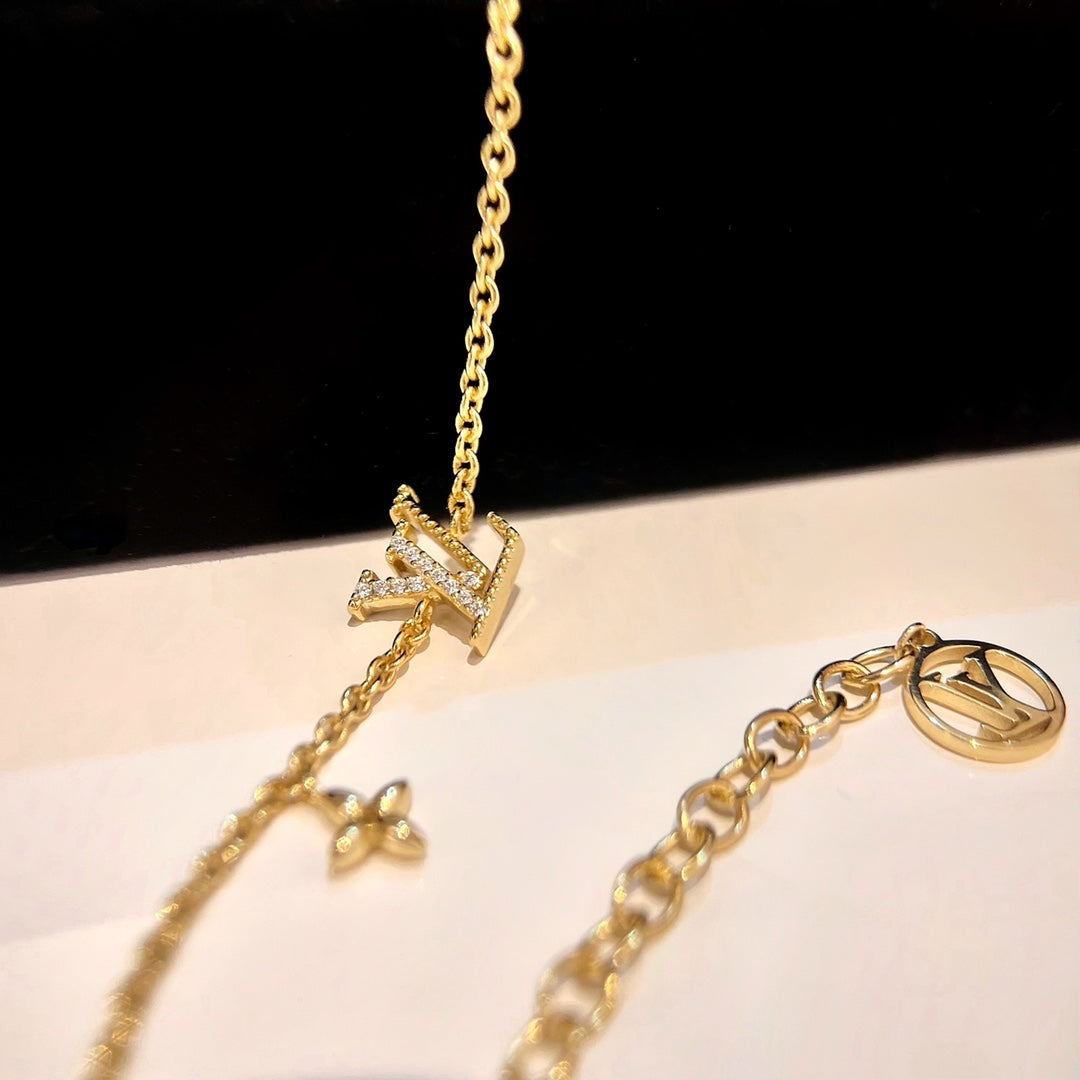 [Glimmer]LOGO STAR MOTIF GOLD BRACELET