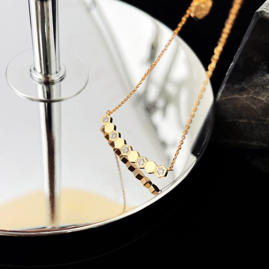 [Glimmer]BEE MY LOVE DIAMOND NECKLACE