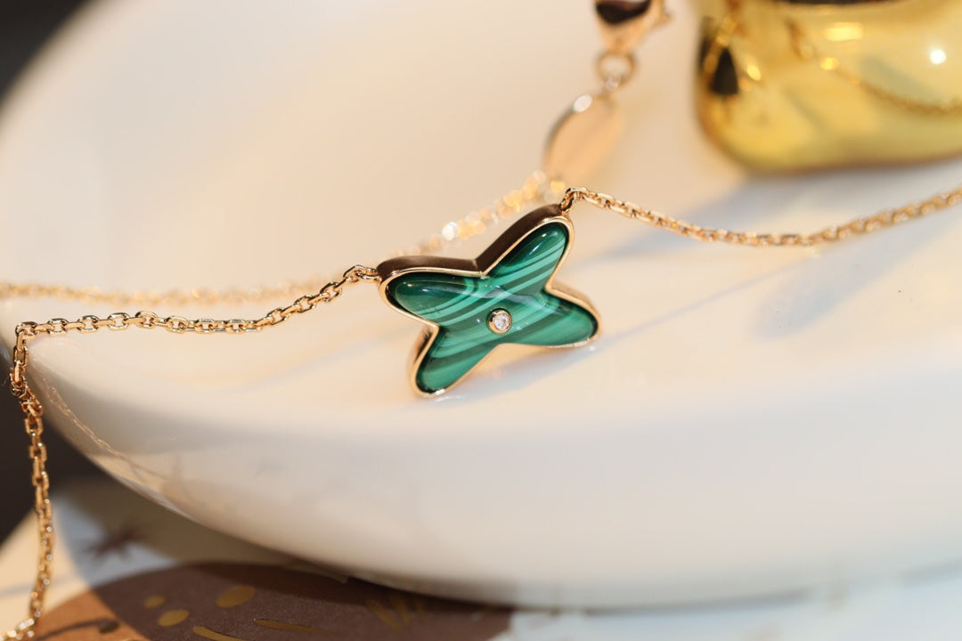 [Glimmer]JEUX MALACHITE 1 DIAMOND PINK GOLD NECKLACE