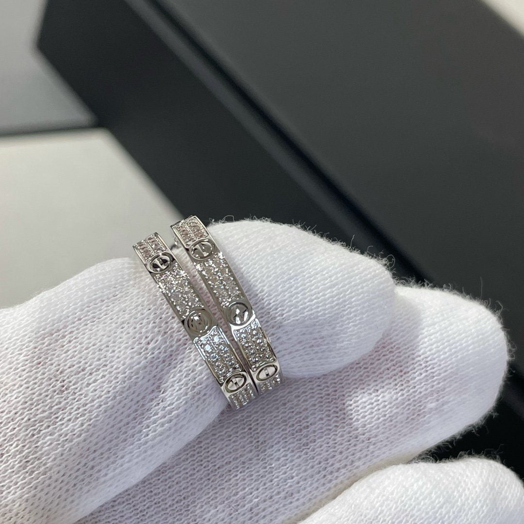 [Glimmer]LOVE DIAMOND SILVER HOOP EARRINGS