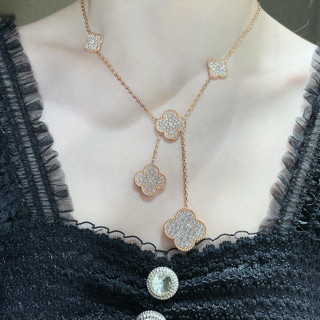 [Glimmer]クローバー 6モチーフ ダイヤモンドパヴェネックレス