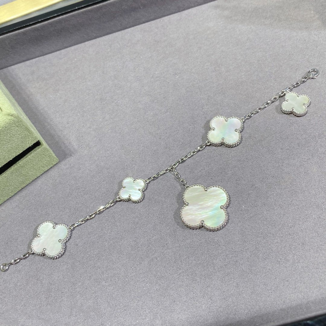 [Glimmer]CLOVER 5 MOTIF WHITE MOP SILVER BRACELET