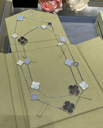 [Glimmer]クローバー 16モチーフ カルセドニー マザーオブパール シルバーネックレス