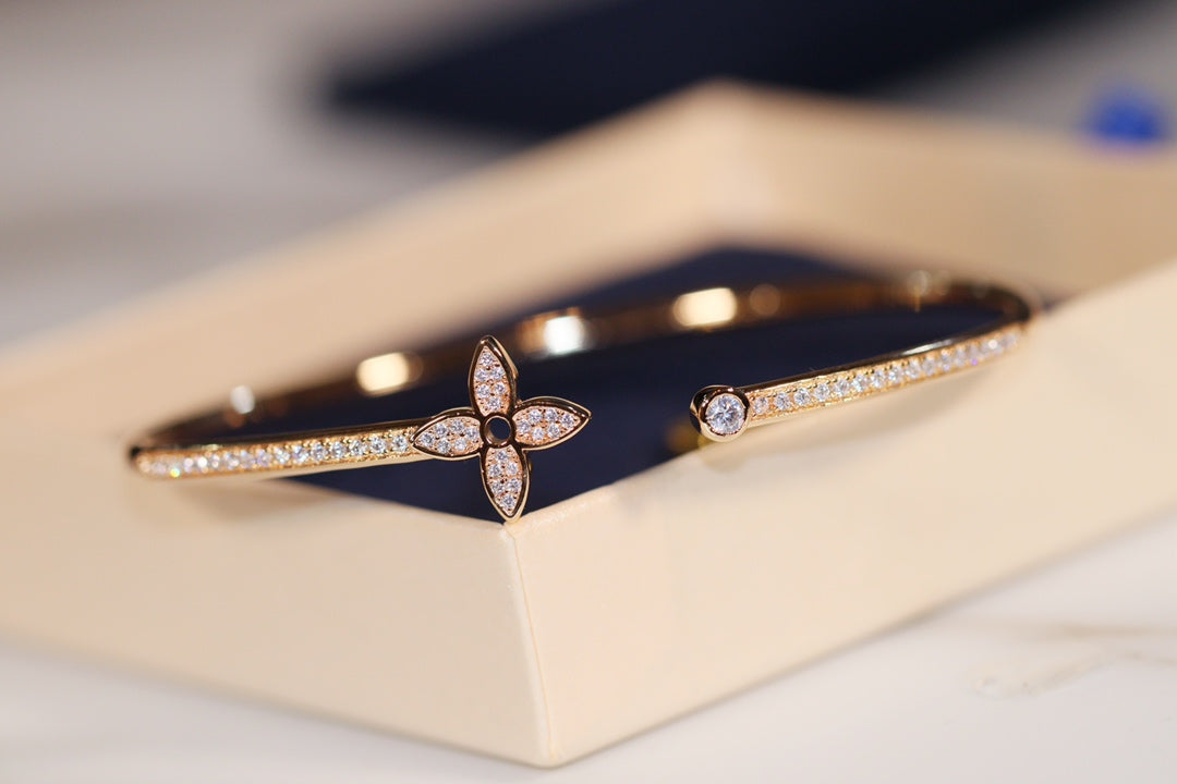 [Glimmer]IDYLLE GOLD OPEN BRACELET DIAMOND PAVED