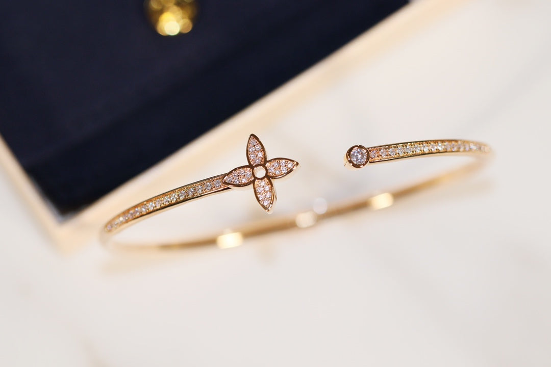 [Glimmer]IDYLLE GOLD OPEN BRACELET DIAMOND PAVED