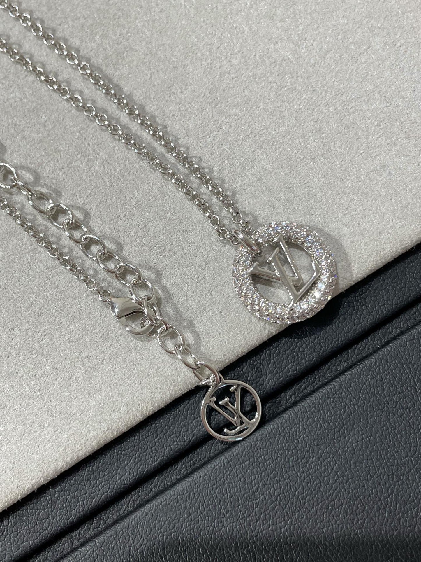 [Glimmer]BY NIGHT DIAMOND PAVED NECKLACE