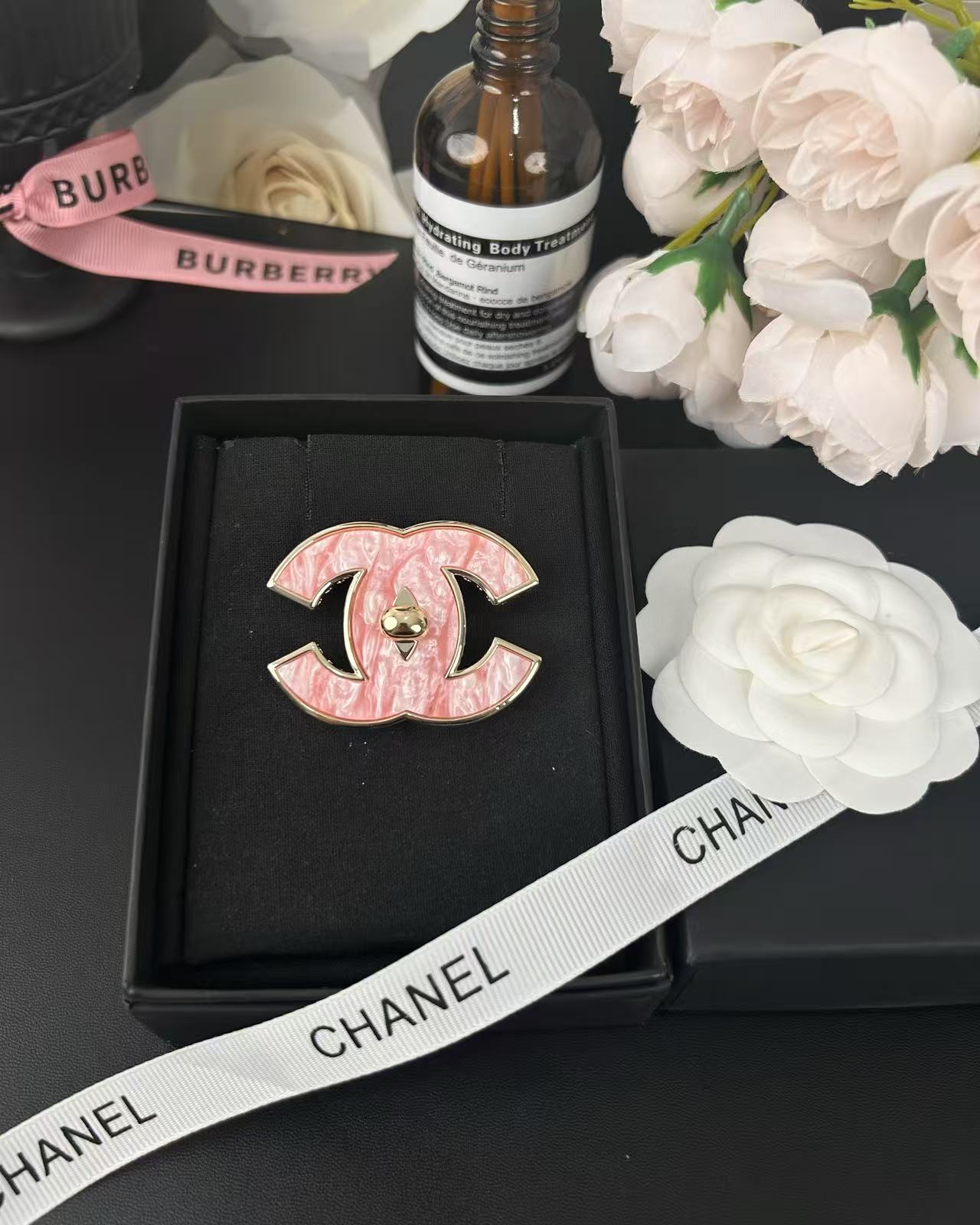 [Glimmer]Pink Resin Classic Brooch 5cm