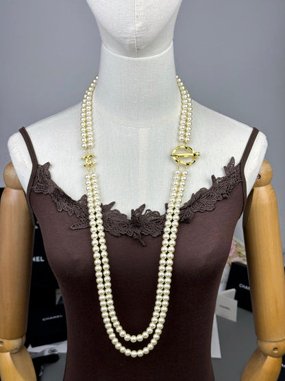 [Glimmer]25K Pencil Double C Double-Layer Pearl Sweater Chain