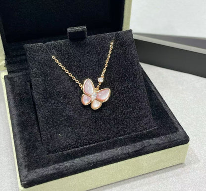 [Glimmer]BUTTERFLY PINK MOTHER-OF-PEARL DIAMOND NECKLACE