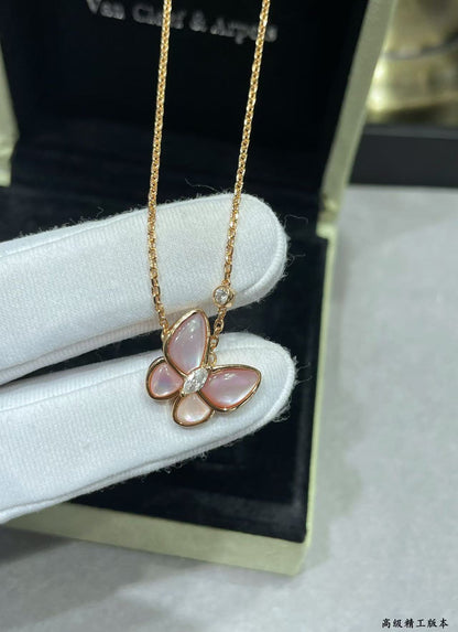 [Glimmer]BUTTERFLY PINK MOTHER-OF-PEARL DIAMOND NECKLACE