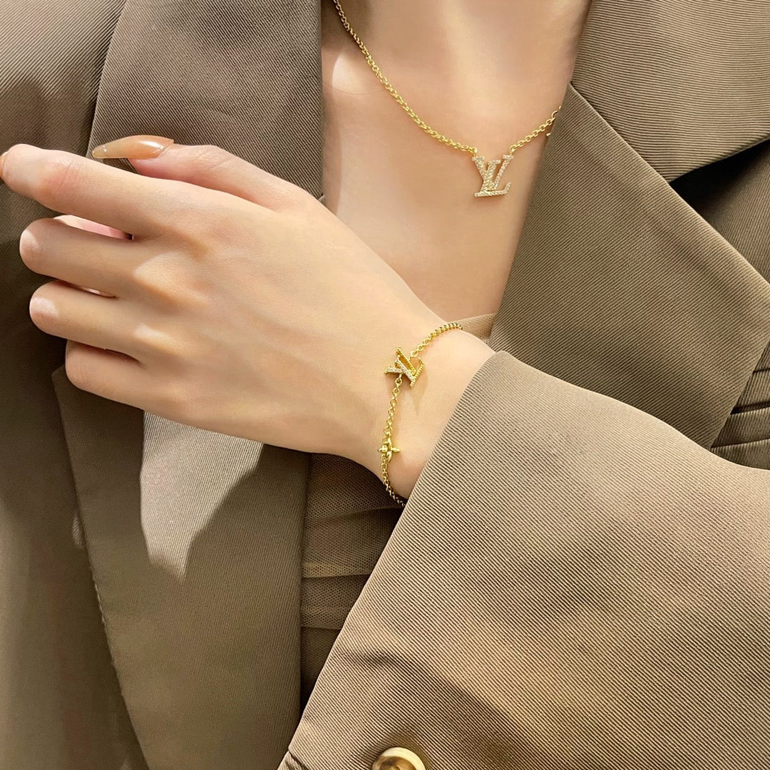 [Glimmer]LOGO STAR MOTIF GOLD BRACELET