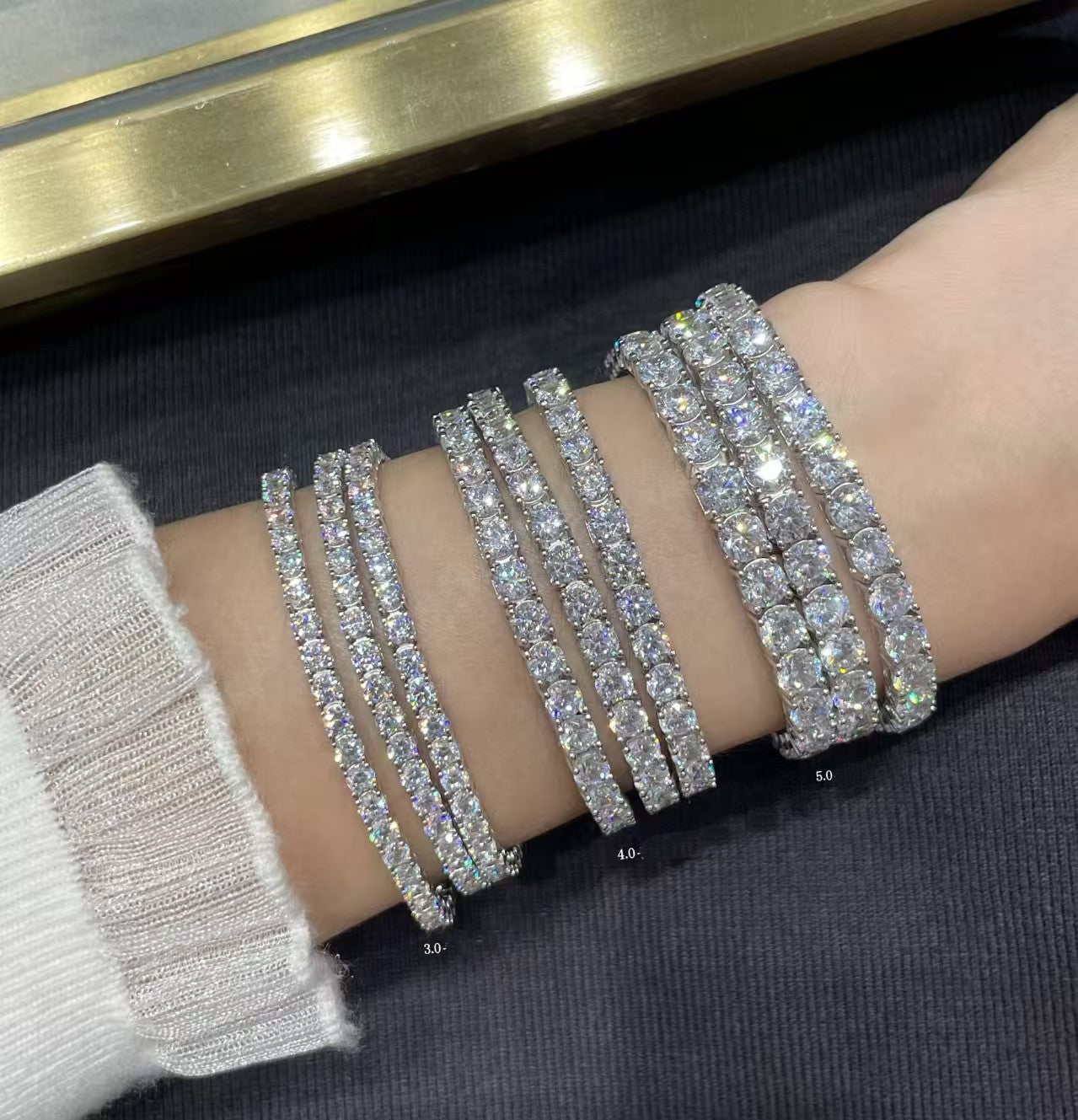 [Glimmer jewelrys]TENNIS BRACELET WITH FULL DIAMOND SETTING