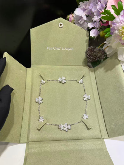 [Glimmer Jewelry]CLOVER 10 MOTIFS  FULL DIAMOND NECKLACE
