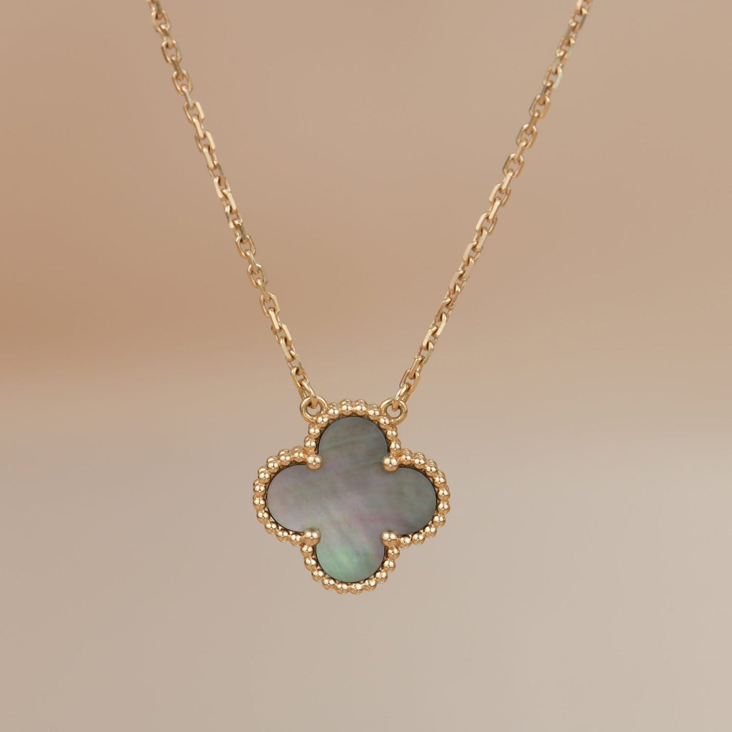 [Glimmer]CLOVER 15MM  GRAY MOTHER OF PEARL NECKLACE