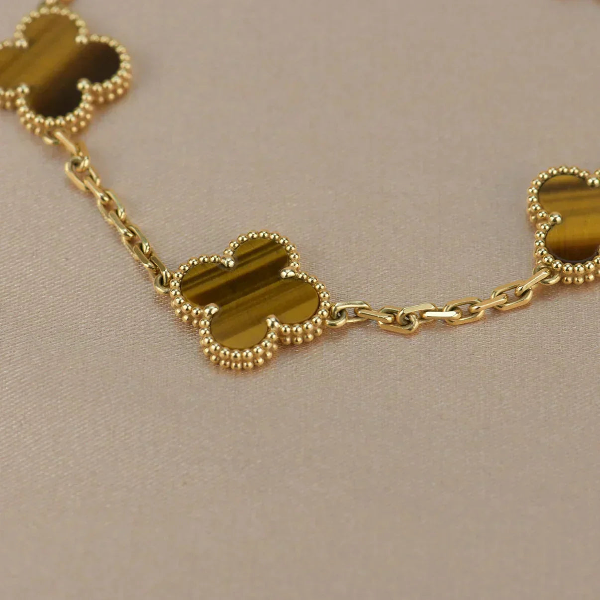 [Glimmer] CLOVER 5 MOTIFS TIGER EYE BRACELET COLLECTION