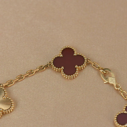 [Glimmer] CLOVER 5 MOTIF RED CORNELIAN BRACELET COLLECTION