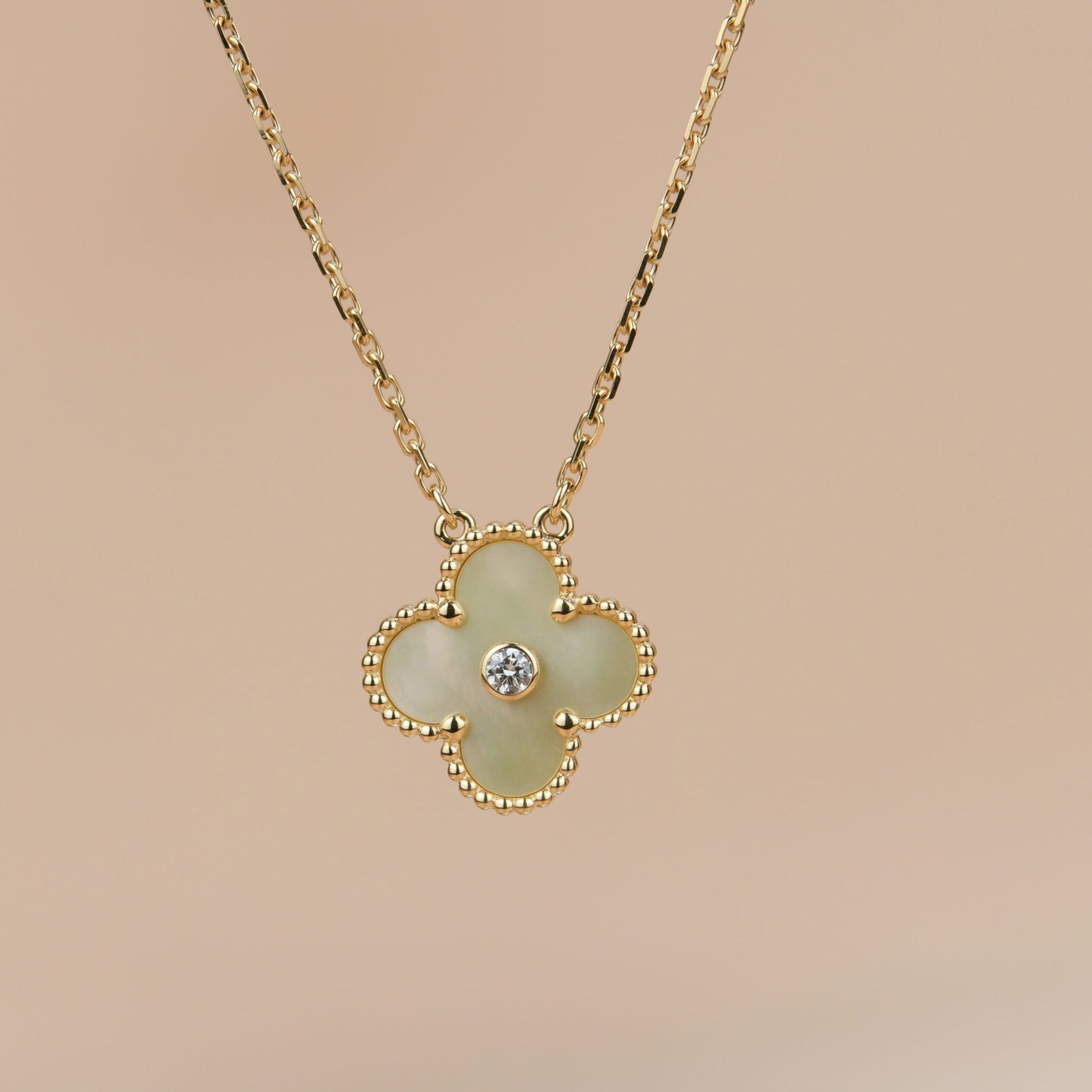 [Glimmer]CLOVER 15MM DIAMOND GOLD MOTHER OF PEARL NECKLACE
