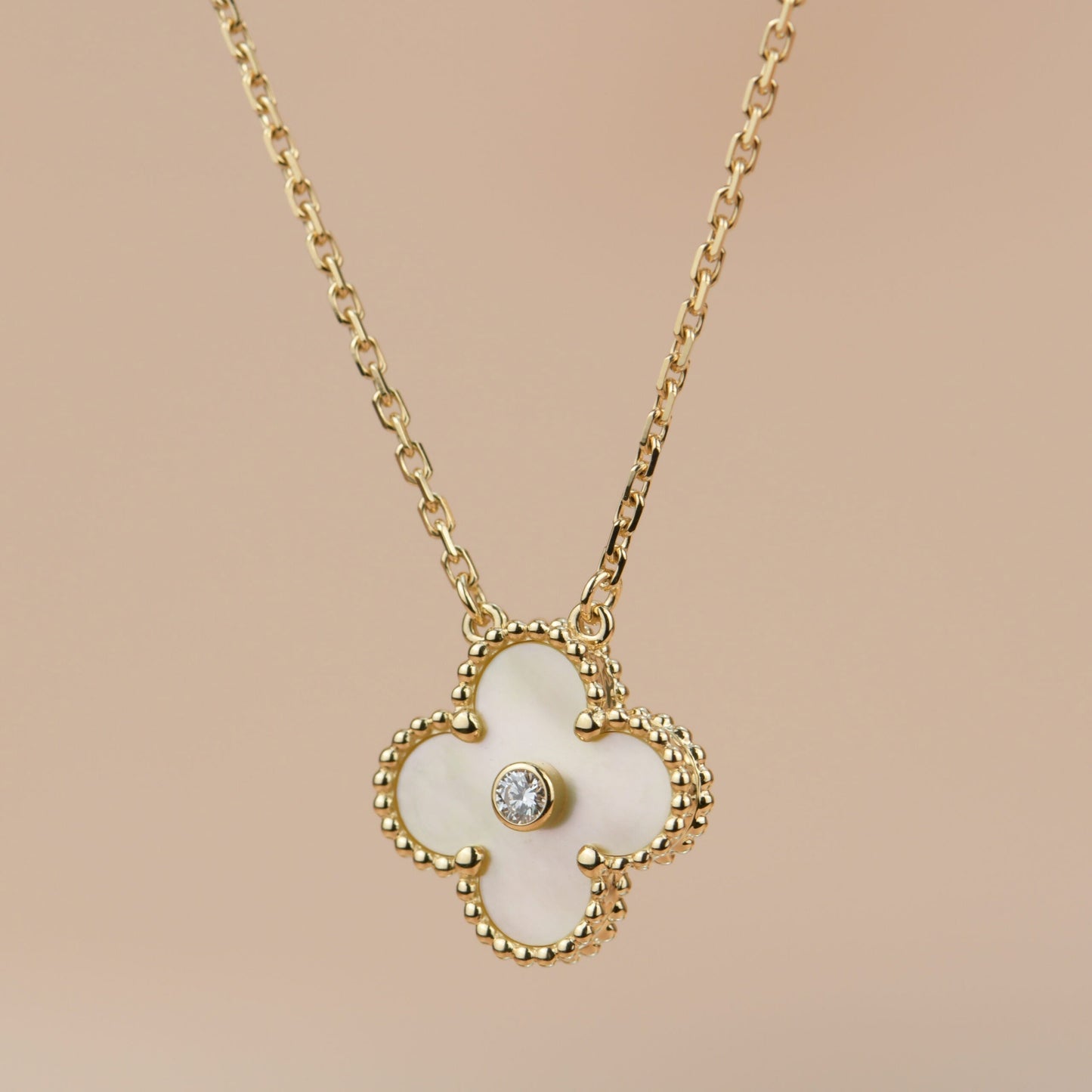 [Glimmer]CLOVER 15MM DIAMOND GOLD MOTHER OF PEARL NECKLACE