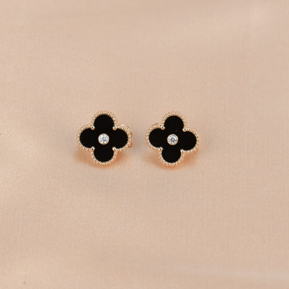 [グリマー] クローバー ミディアム 1 モチーフ オニキス ダイヤモンド ピアス