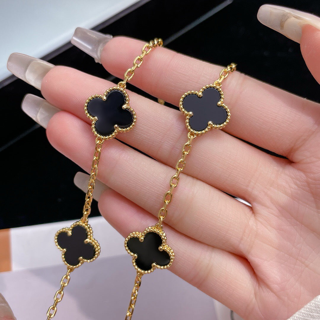 [Glimmer]CLOVER 10 MOTIFS ONYX NECKLACE