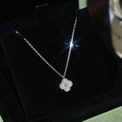 [Glimmer]CLOVER MINI 9.5MM PENDANT DIAMOND NECKLACE