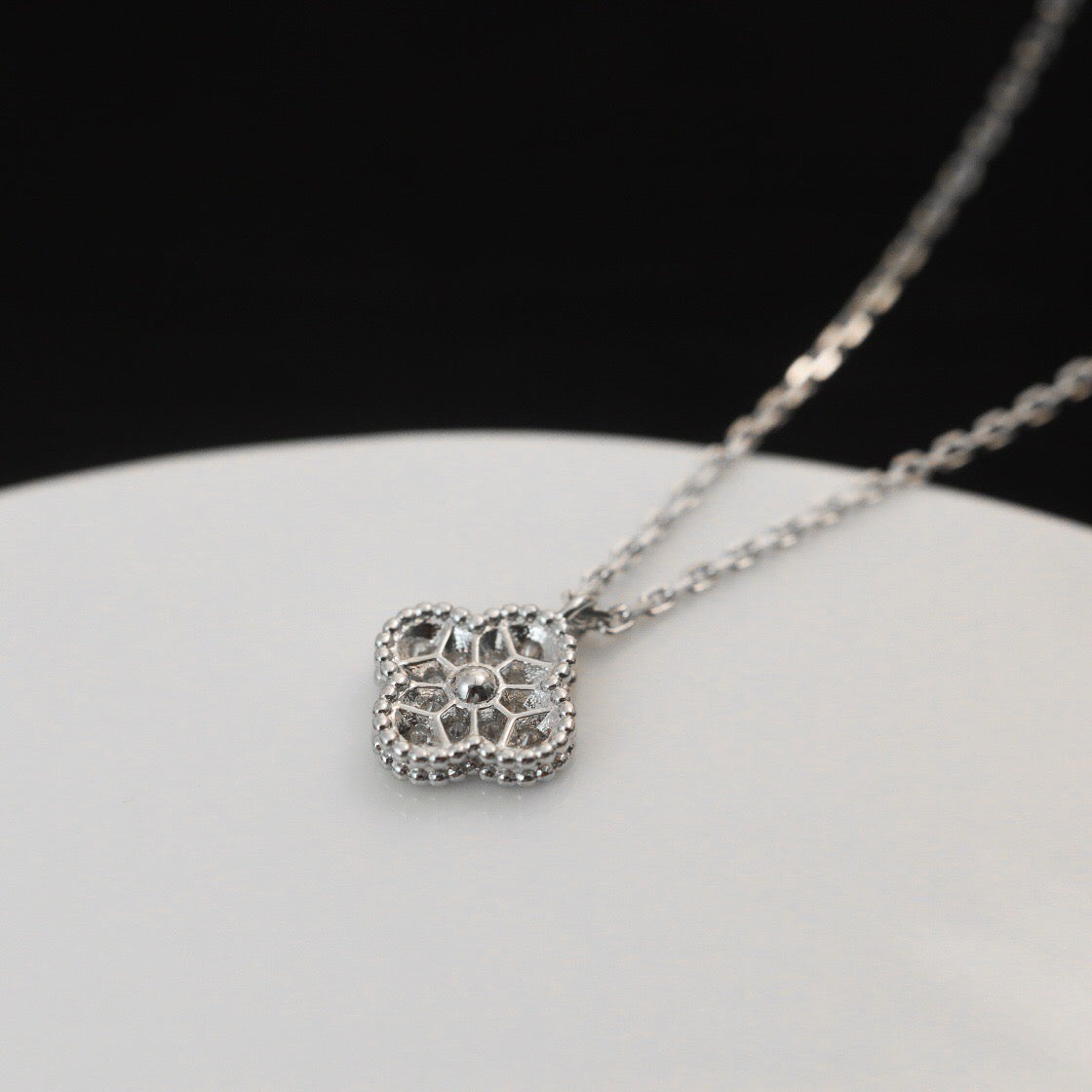[Glimmer]CLOVER MINI 9.5MM PENDANT DIAMOND NECKLACE