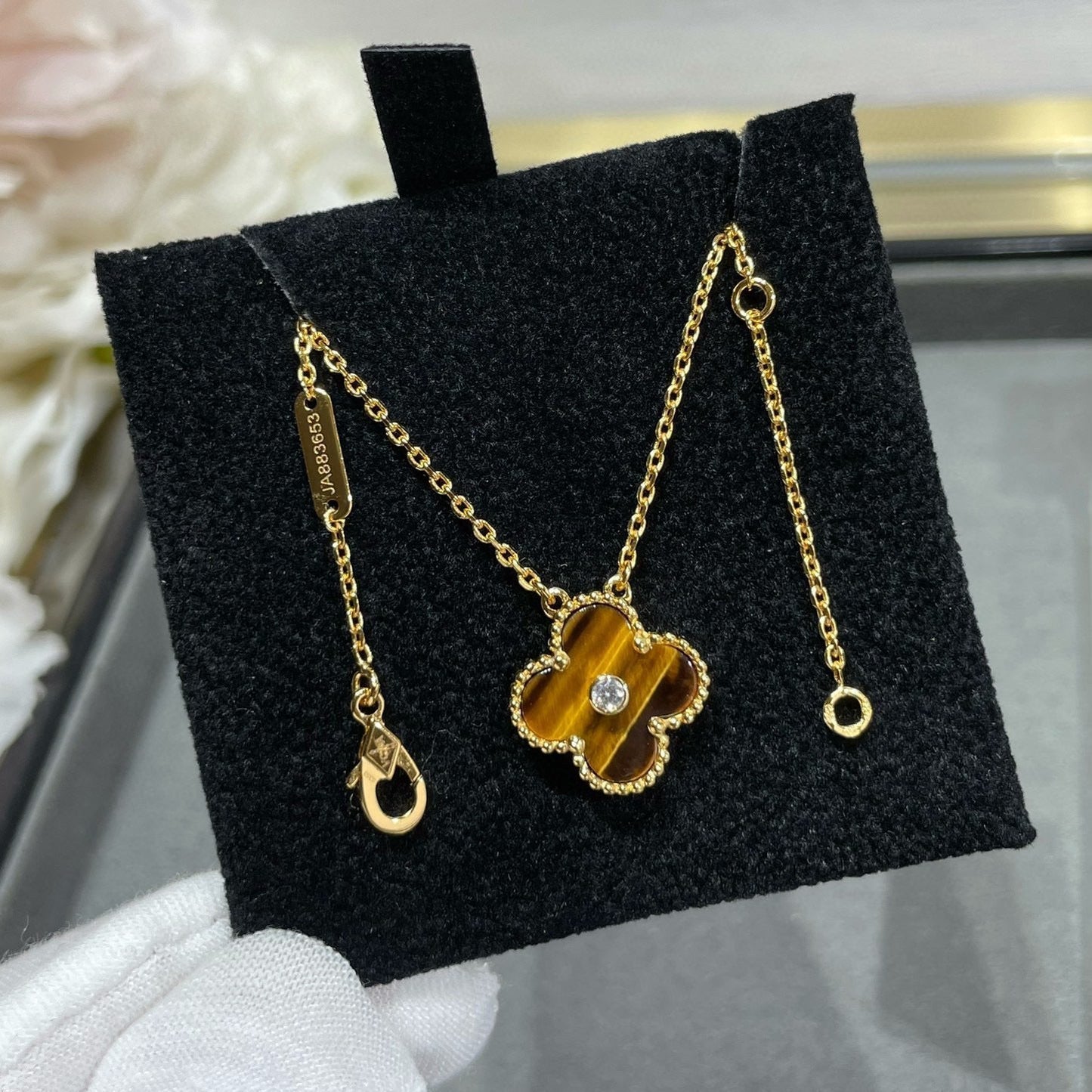 [Glimmer]CLOVER 15MM DIAMOND AND YELLOW TIGER'S EYE AGATE necklace