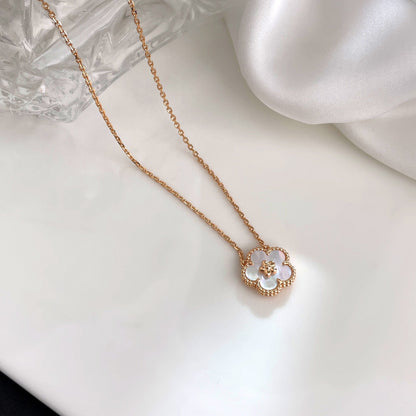[Glimmer]ラッキーホワイトモップ梅のネックレス