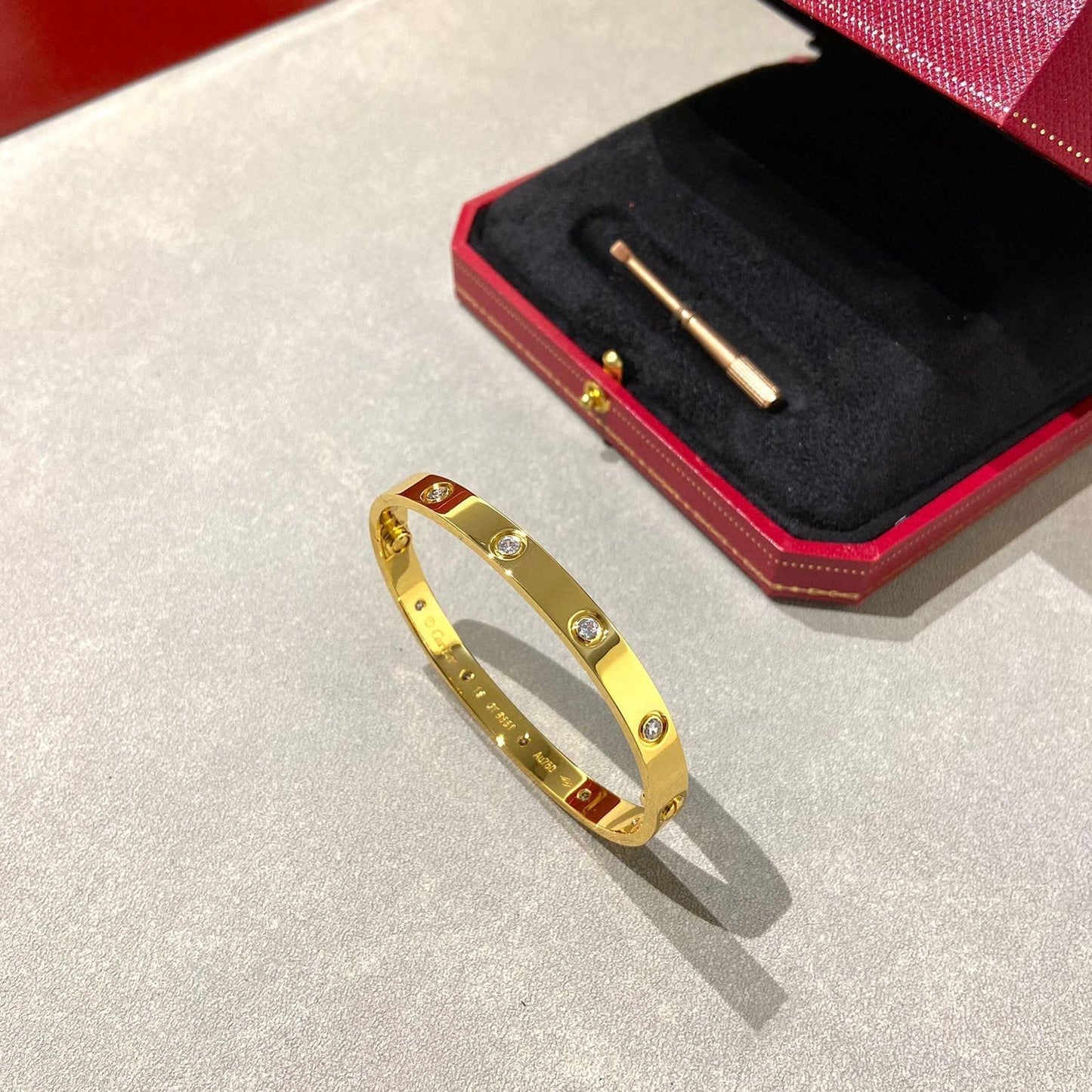 [Glimmer]LOVE BRACELET 6.1MM 10 DIAMONDS